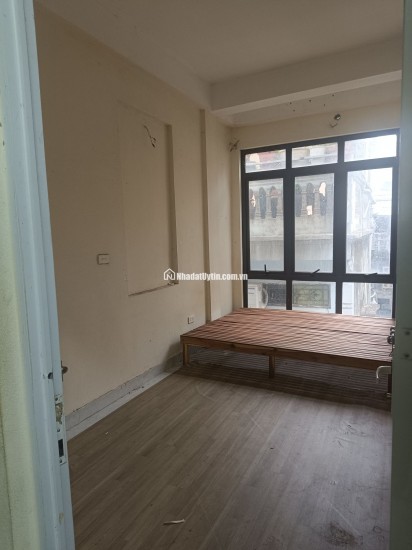 Bán nhà riêng dòng tiền đỉnh Phố Linh Quang 5 tầng, 40m2, 8 ngủ, 4 vệ sinh, 7.6 tỷ